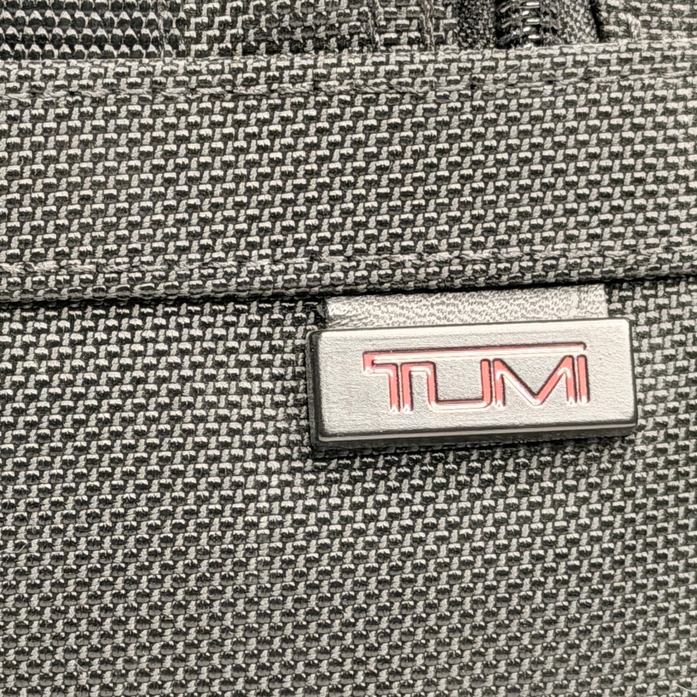 Tumi Alpha Ballistic Nylon Travel Organizer Bag Mens Small Black Double Zip